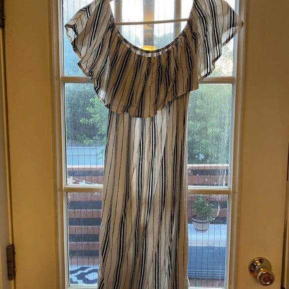 Off the shoulder striped dress 💚 - Picture 5 of 5